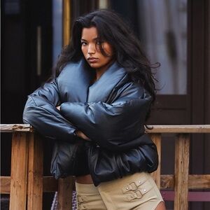 Women's Black Puffer Jacket